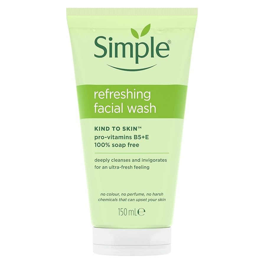 SIMPLE REFRESHING FACIAL WASH PRO VITAMINS B5+E 100% SOAP FREE 150ML Main image